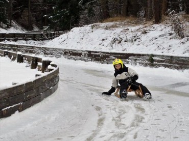 Naseby Ice Rink, Luge and Snowpark